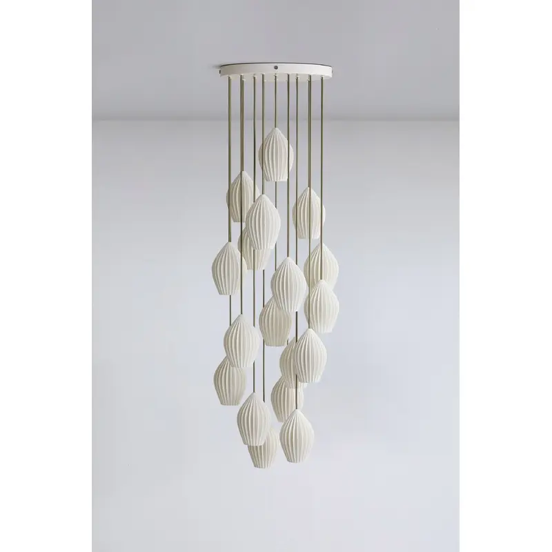 Fin Pendant Grouping of 18