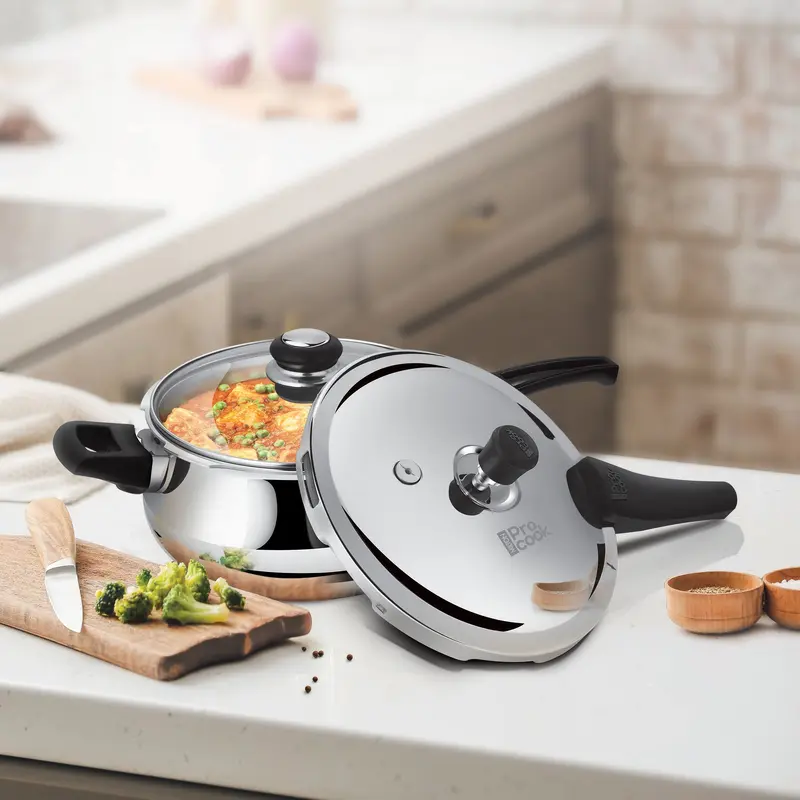 Pressure Cooker Outer Lid Curve Triply (Milton Procook)