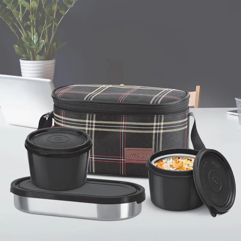 Decker Lunch Box (Milton)