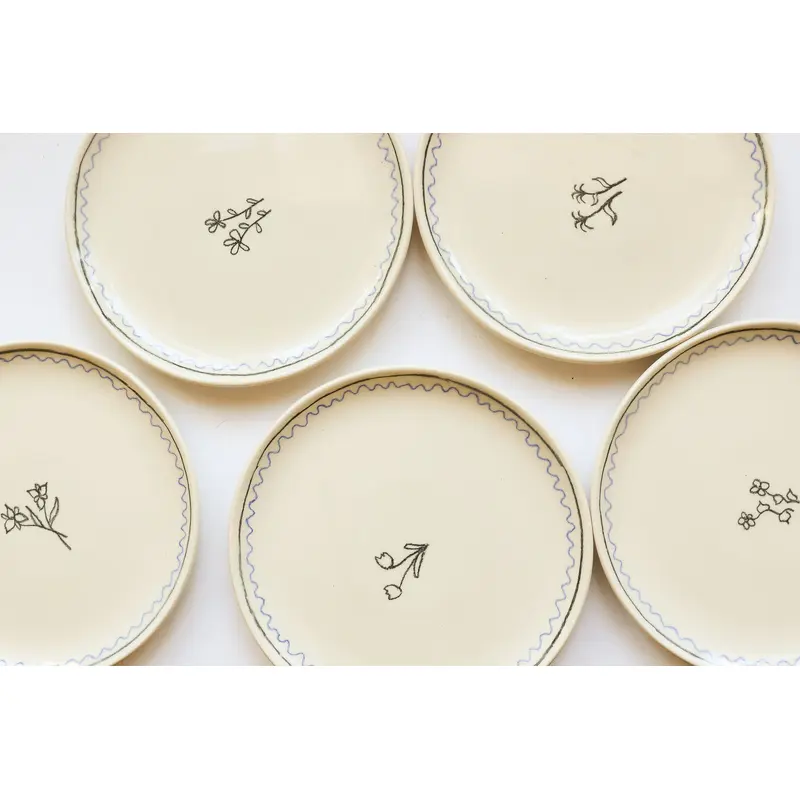 Secret garden plates