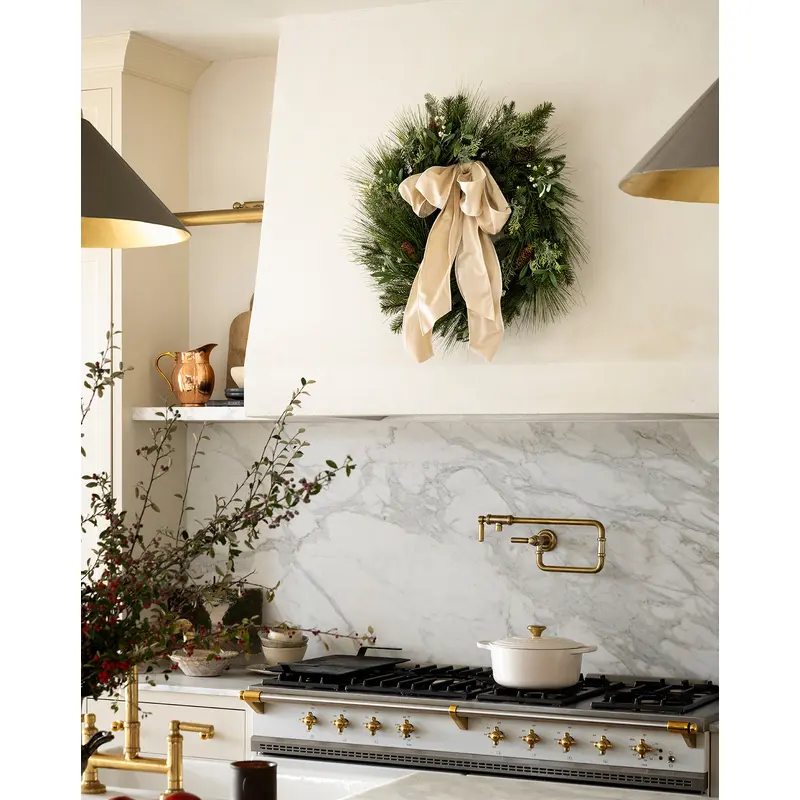 24" Pinecone & Berries Faux Wreath