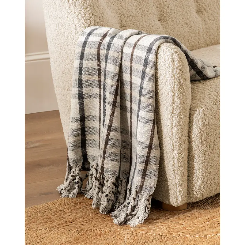 Plaid Tasseled Throw