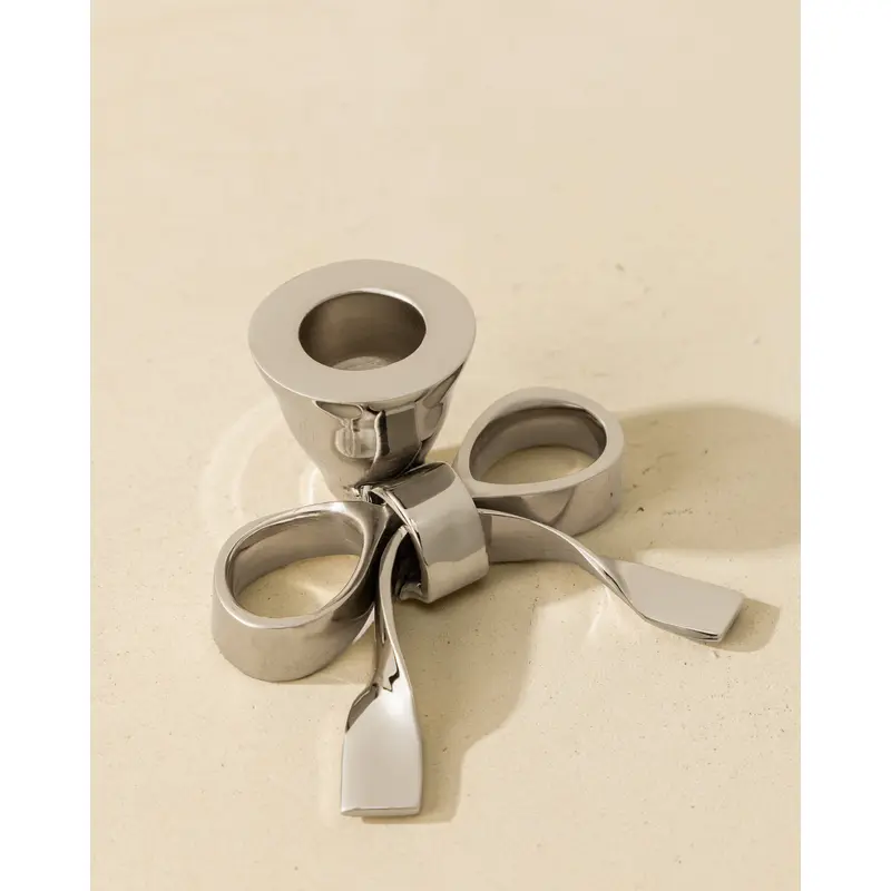 Silver Bow Taper Holder