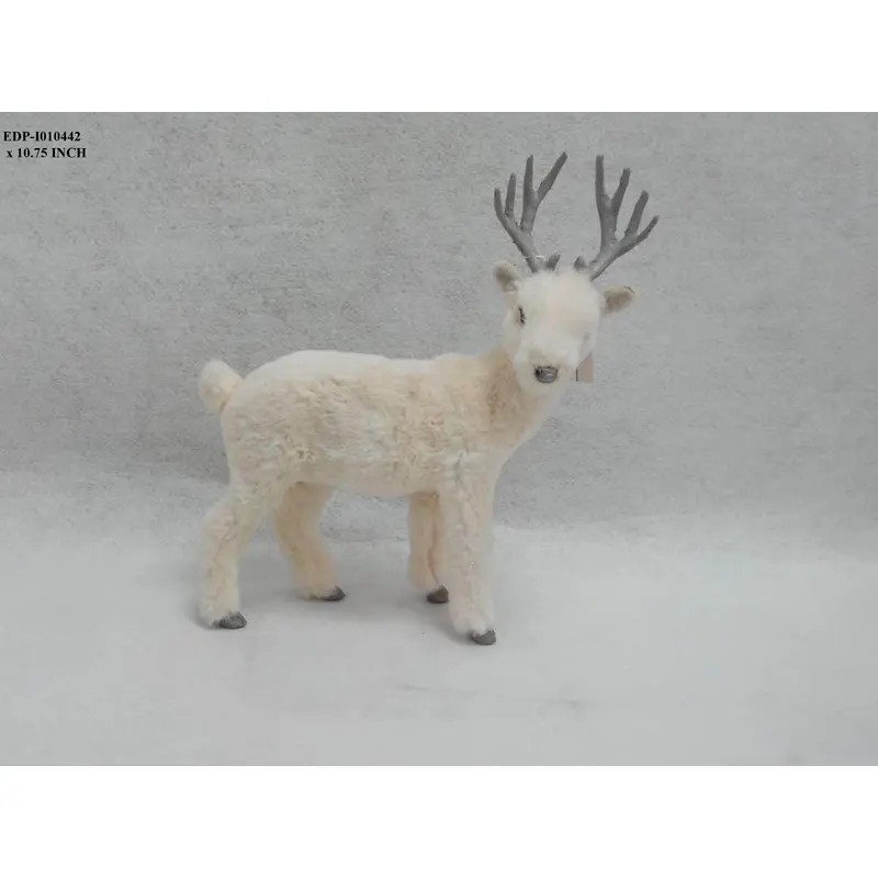 Fur Standing Deer