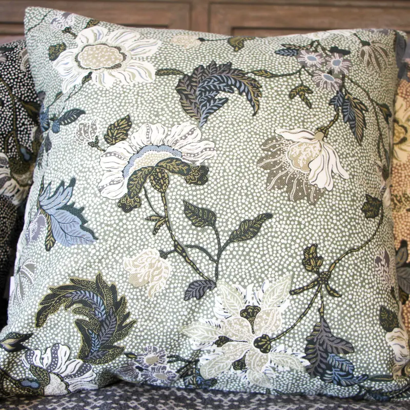 Cushion Flower Linen Soft Green