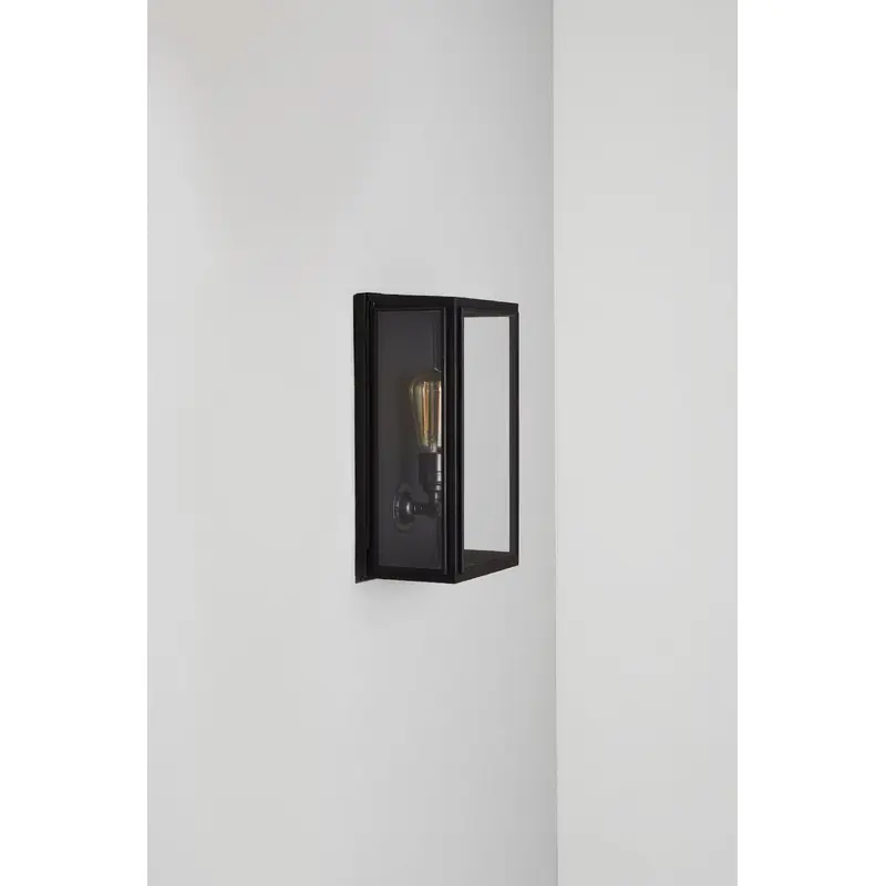 Medium Box Wall Light 7642 (Externally Glazed)