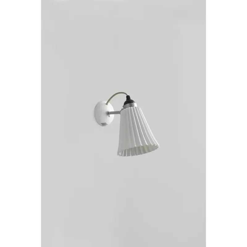 Hector Pleat Medium Wall Light