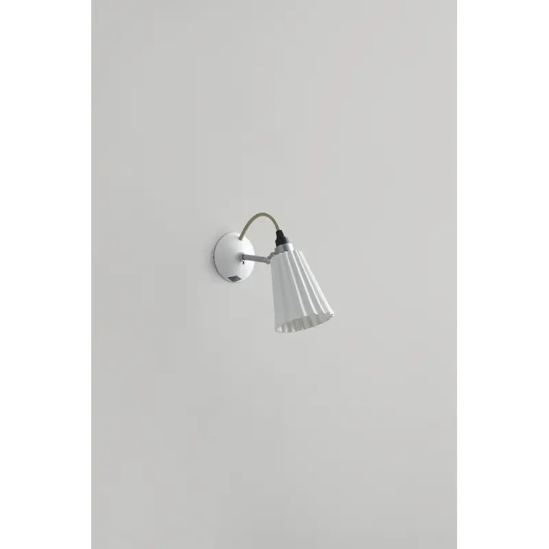 Hector Pleat Small Wall Light