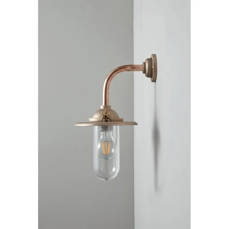 Exterior Bracket Light, 7685