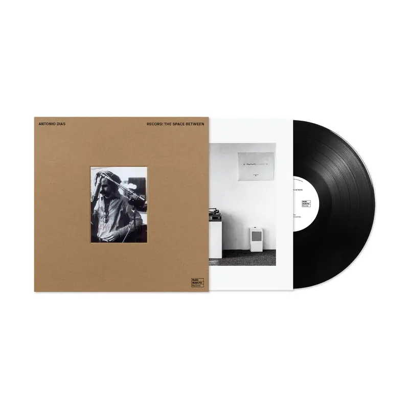Antonio Dias: The Space Between - LP