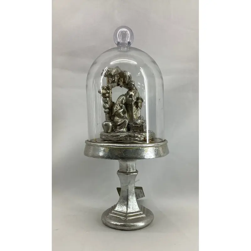 Xmas Nativity/ Holy Family on Glass Dome