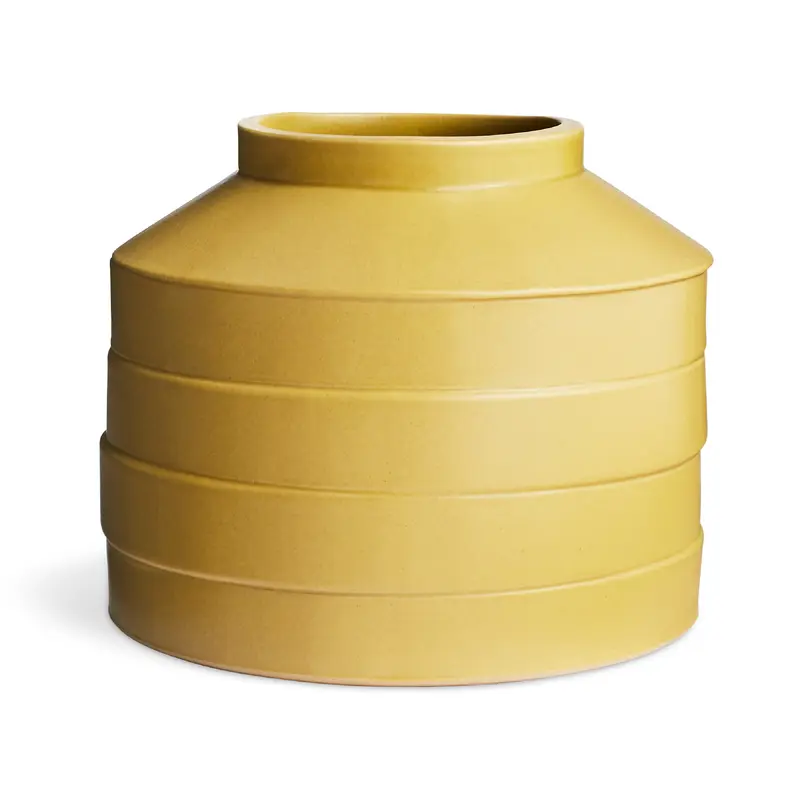 Wonk Vase Shape 2