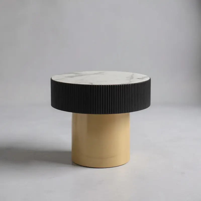 Icaro Side Table