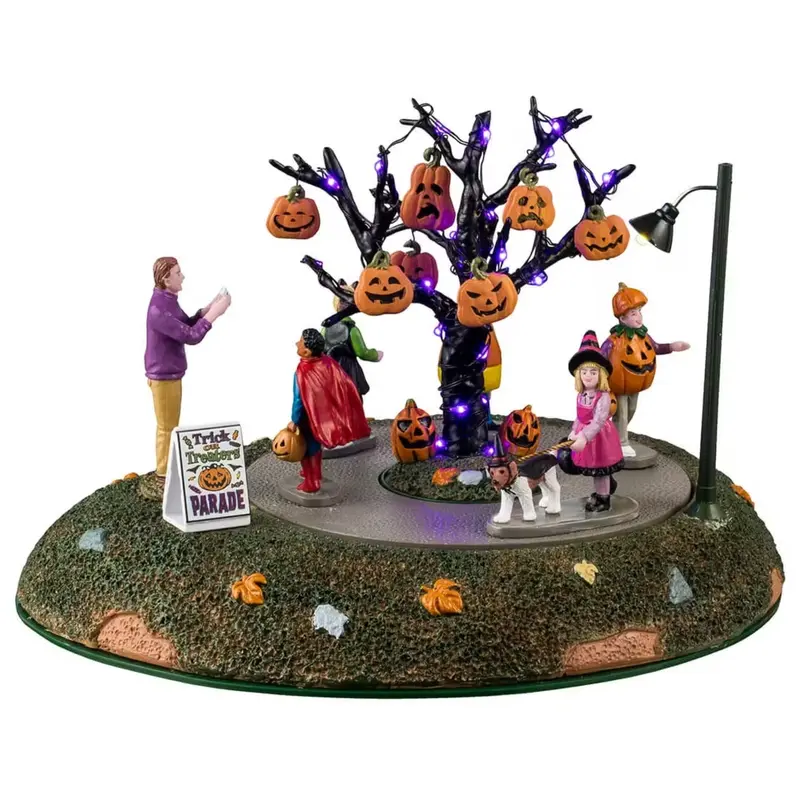 NEW 2025 Lemax Spooky Town Trick Or Treaters Parade #44357