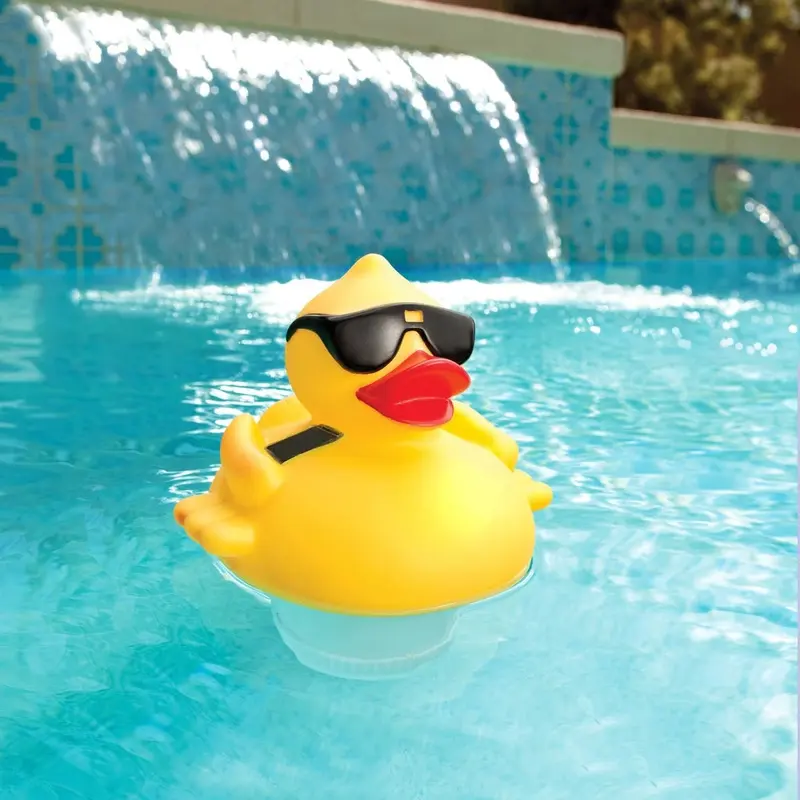 Solar Powered LED Derby Duck Pool Chlorinator 8002