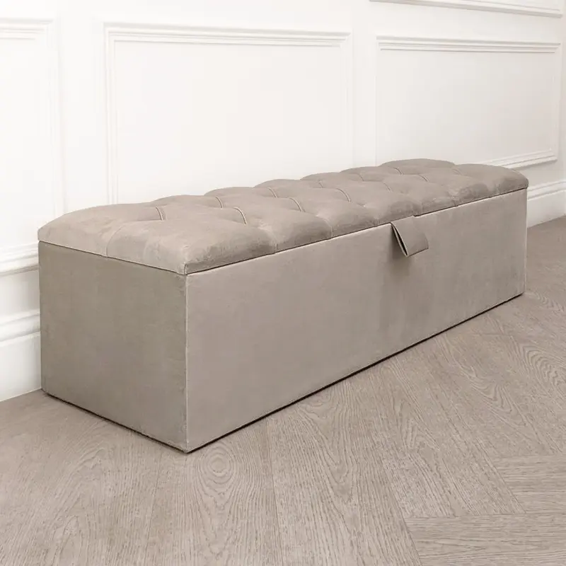 Belvoir Pebble Buttoned Ottoman Box
