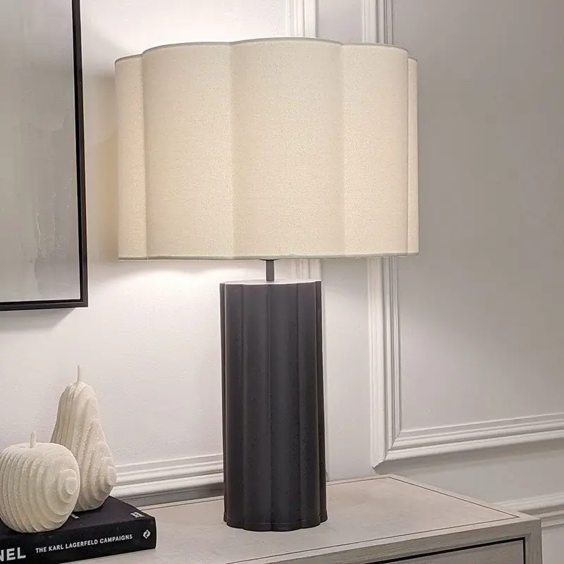 Tala Black & Cream Scalloped Table Lamp