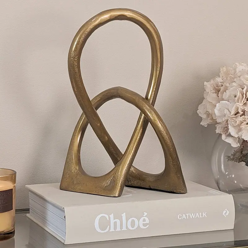 Geisha Antique Gold Decorative Loop Ornament