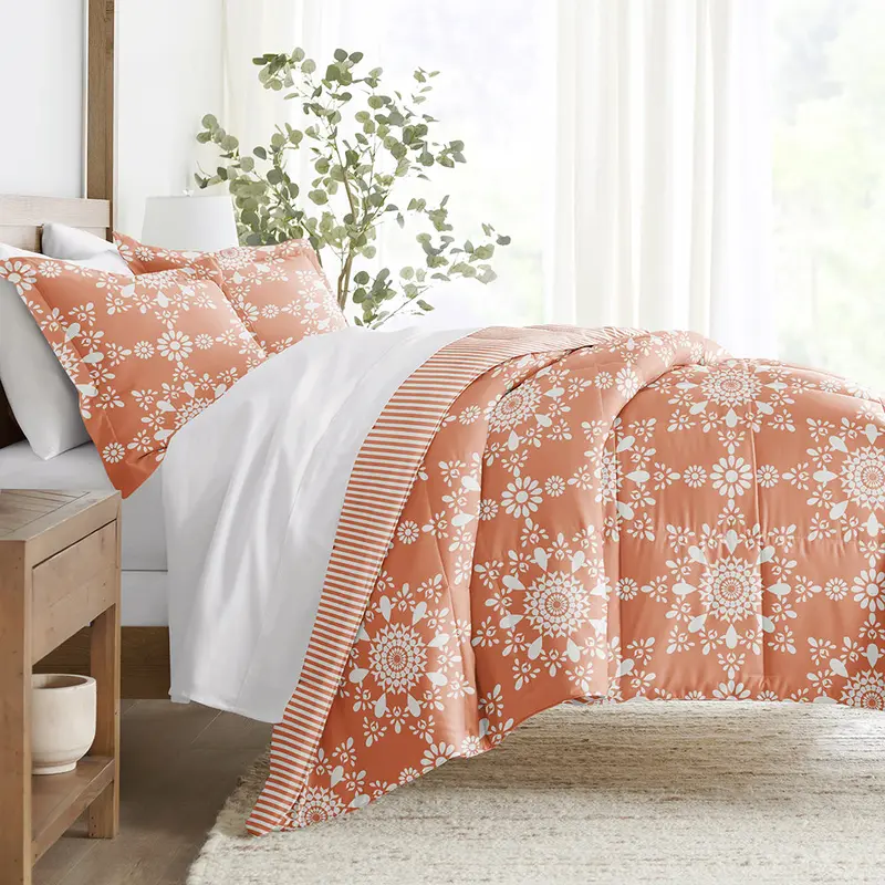 Daisy Medallion Reversible Down-Alternative Comforter Set - Sale