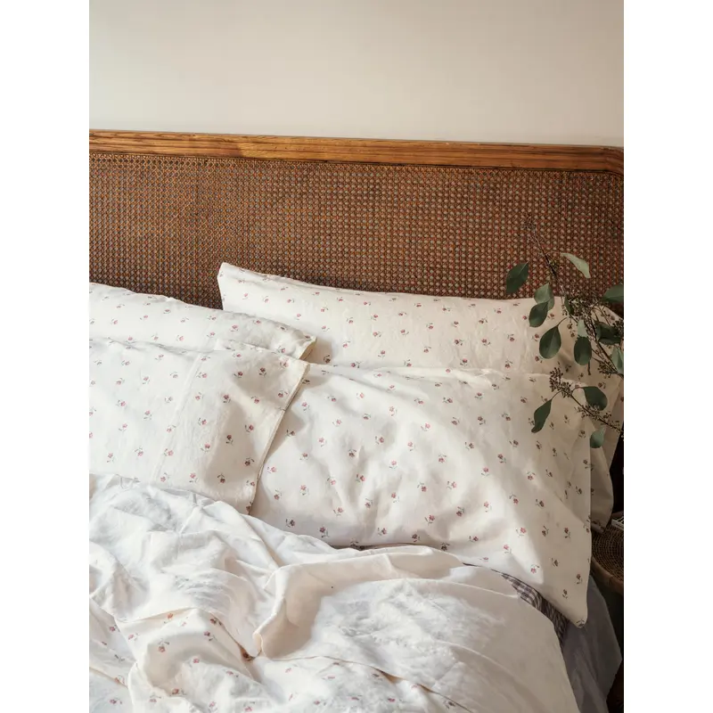 Pearl Posy Bud Linen Blend Pillowcases (Pair)