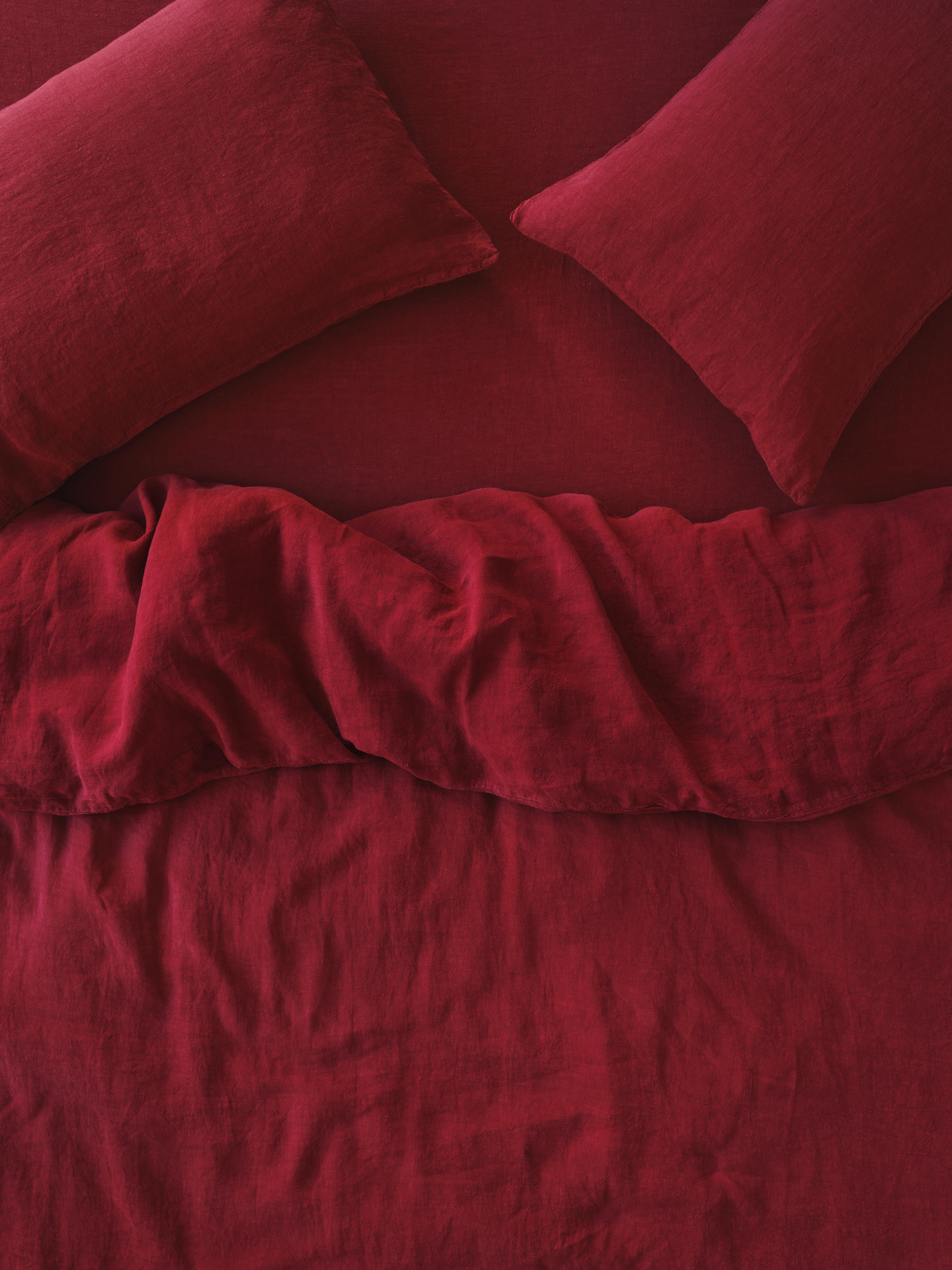 Rhubarb Linen Blend Duvet Cover