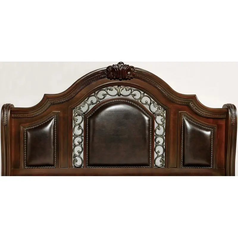 Flandreau Brown Queen Panel Bed
