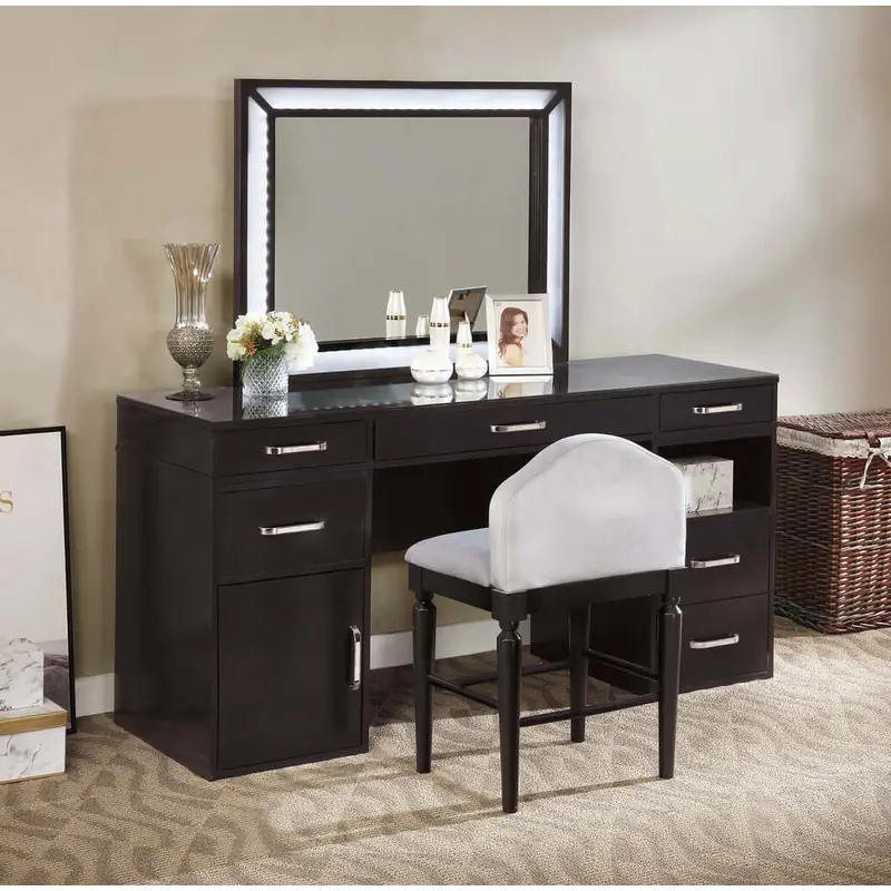 Vickie Vanity Set In White