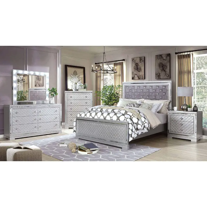 Belleterre Queen Bed In Silver