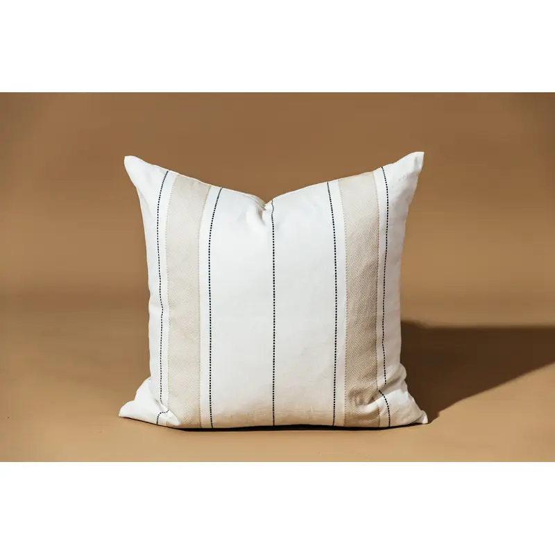 Ryan Medium Pillow Cover