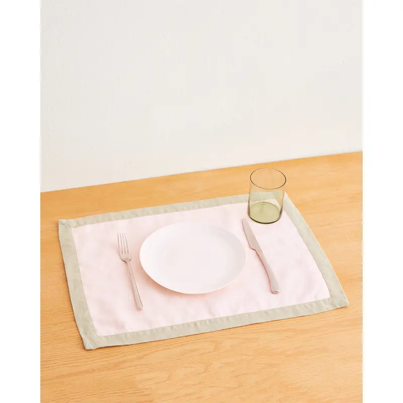 Rosewater & Sage 100% French Flax Linen Trim Placemats (Set of Four)