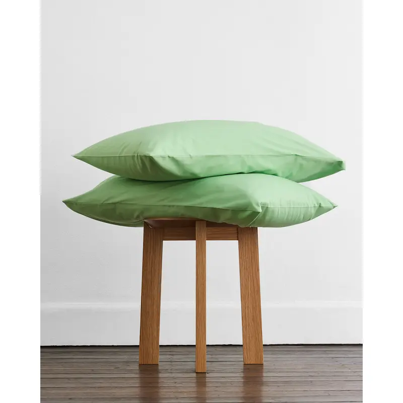 Apple Organic Cotton Percale Pillowcases (Set of Two)