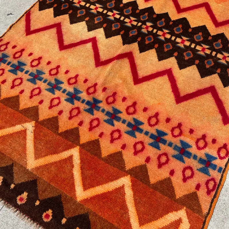 3'10" x 6'4" Vintage Turkish Rug