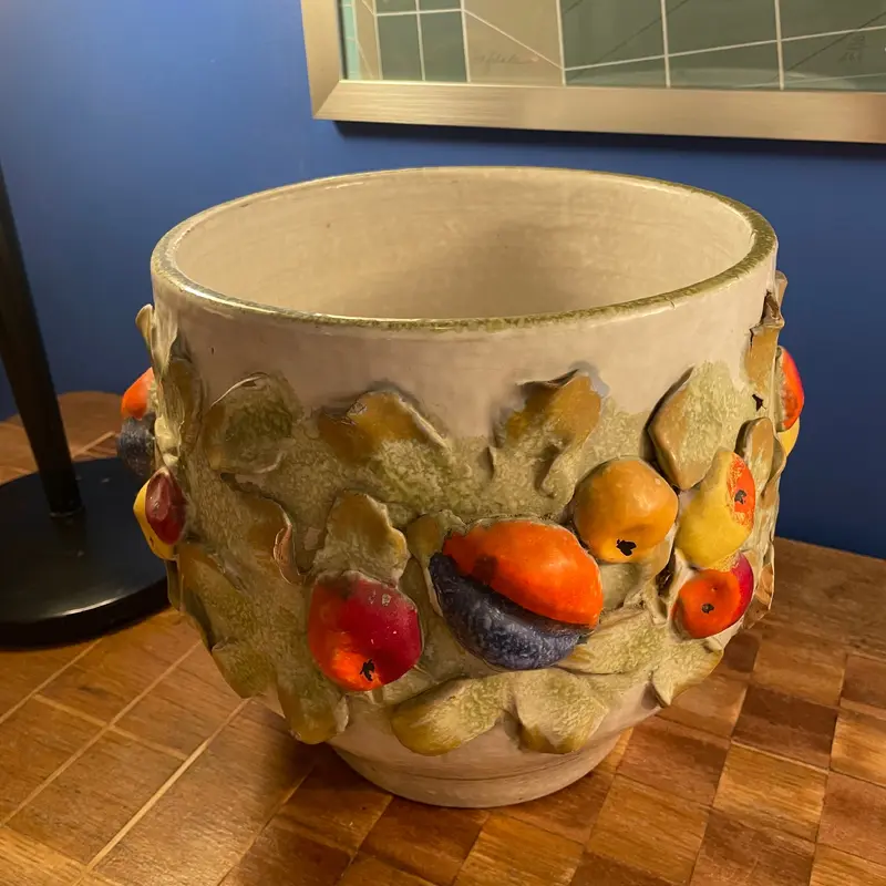 Mid-century Italian Majolica Fruit Planter