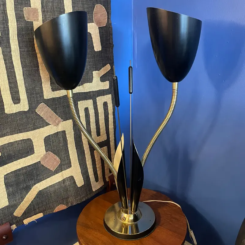 Vintage Gooseneck Calla Lily Lamp