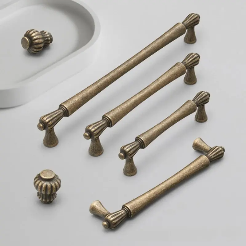 Vintage Americana Drawer Pull