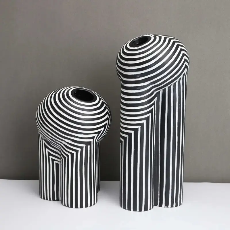 LineaCraft Vase  Black & White Abstract Decor