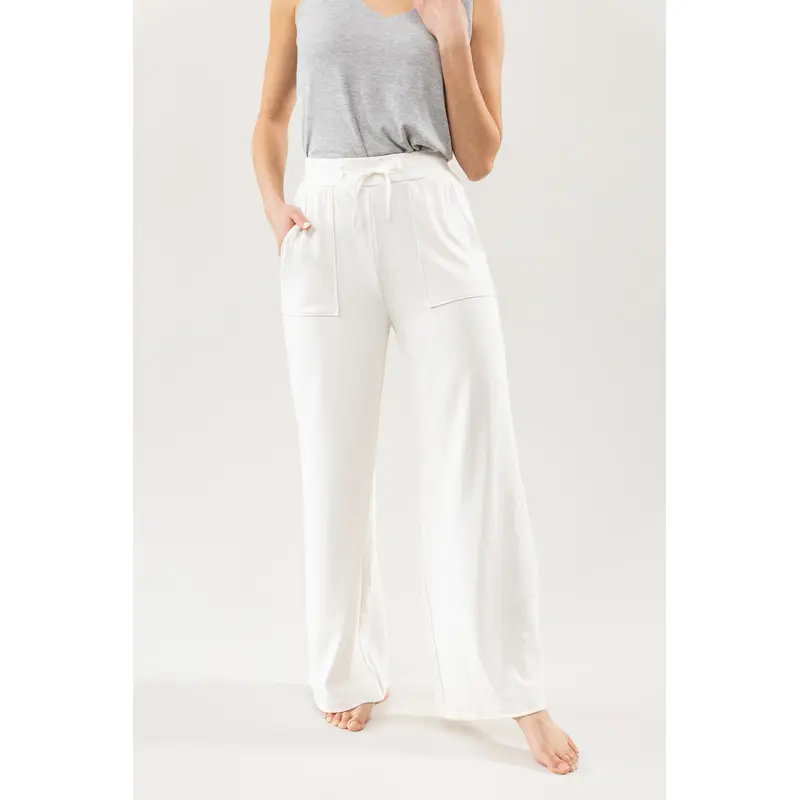 Women's Brushed Bamboo Wide Leg Patch Pocket Pant - Last Chance