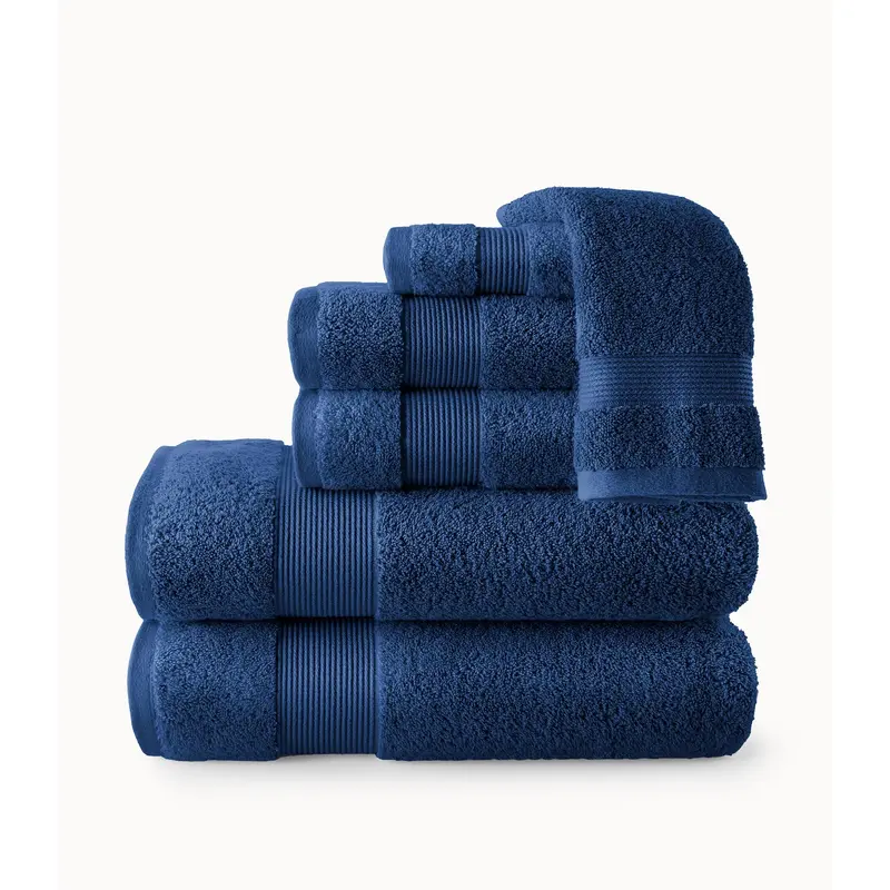 Liam Essential Bath Towel