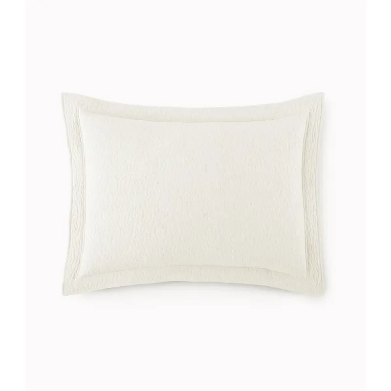 Mia Matelass Sham