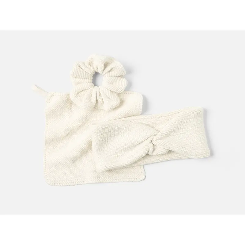 Bare Organic Knit Gift Set