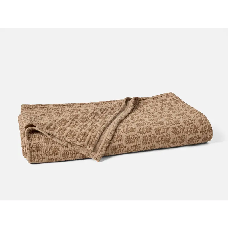 Mirada Organic Matelasse Coverlet