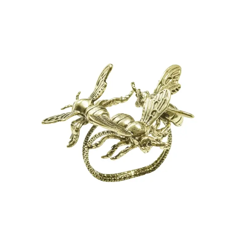 Hive Napkin Ring in Gold Set of 4 in a Gift Box by Kim Seybert