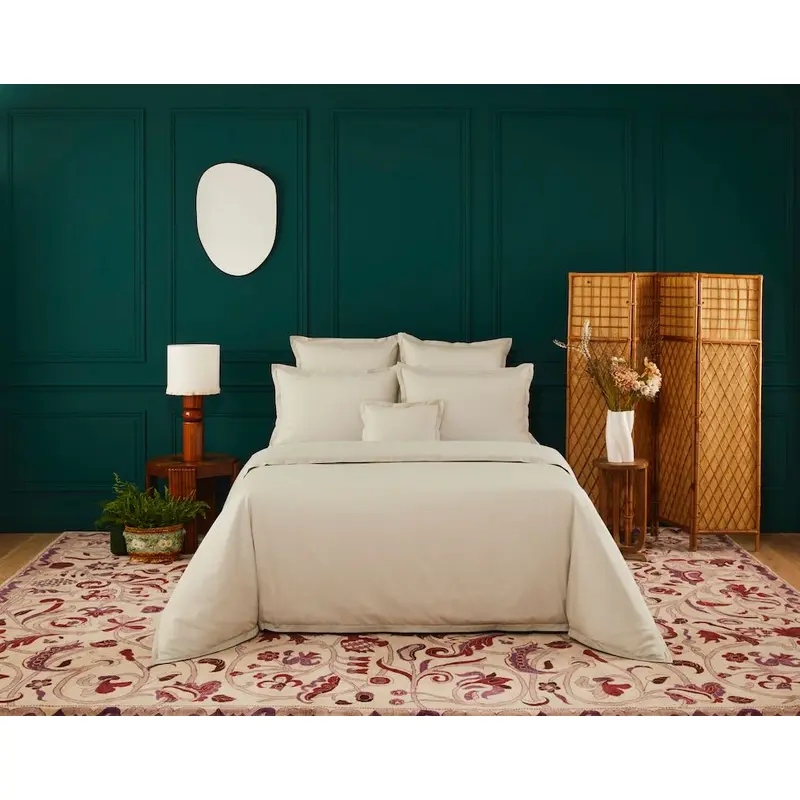 Batiste Seigel Bedding by Yves Delorme