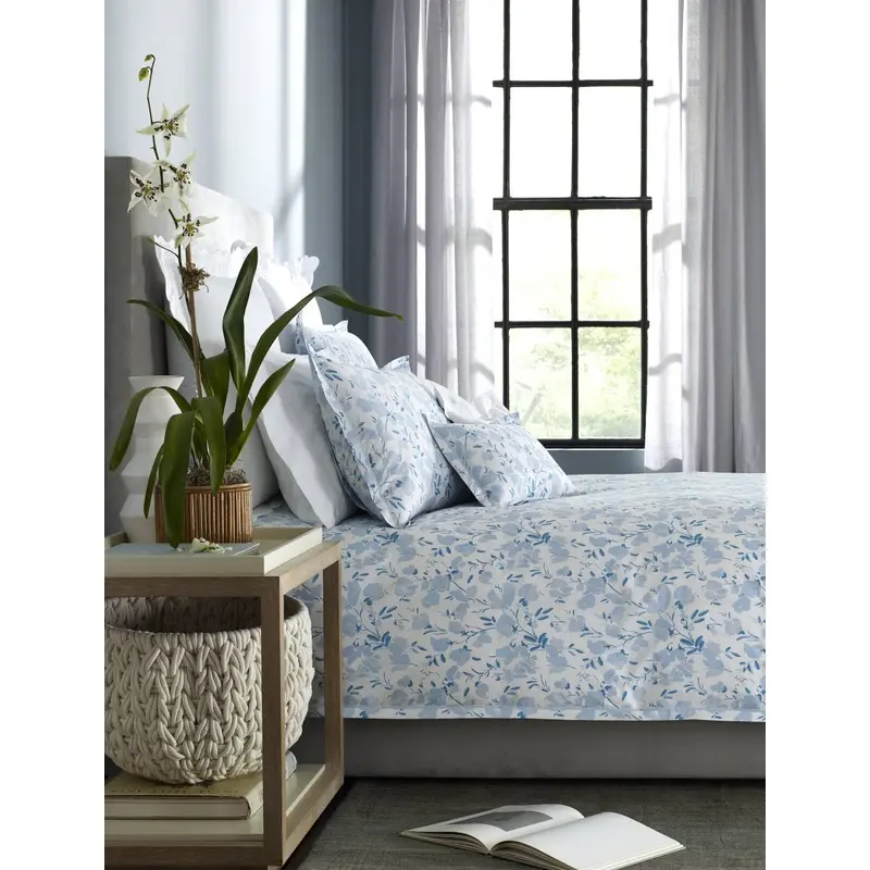Alexandra Bedding by Matouk