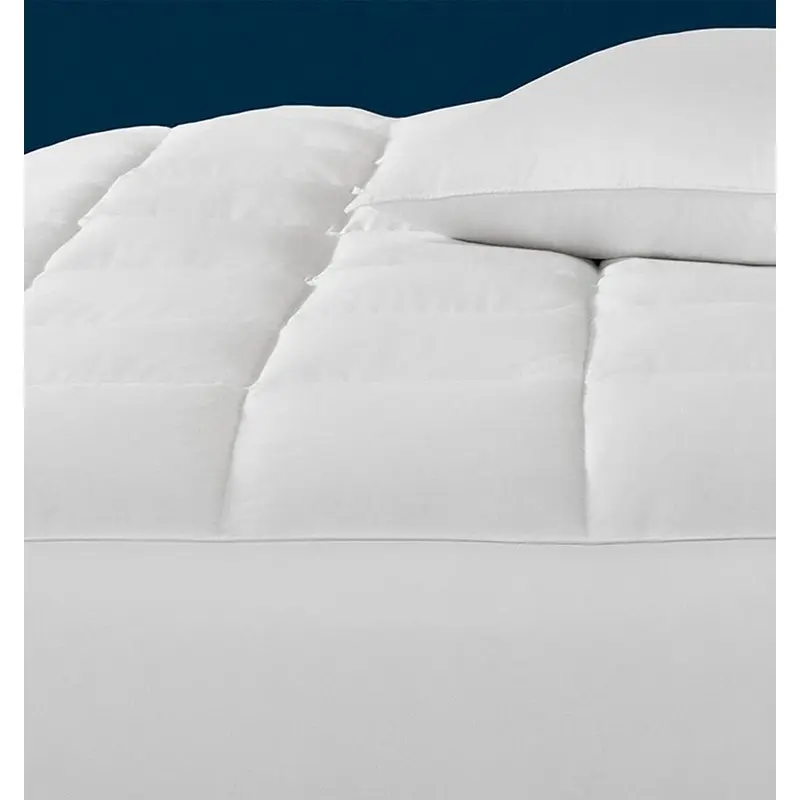 Monmouth Mattress Pad by Sferra