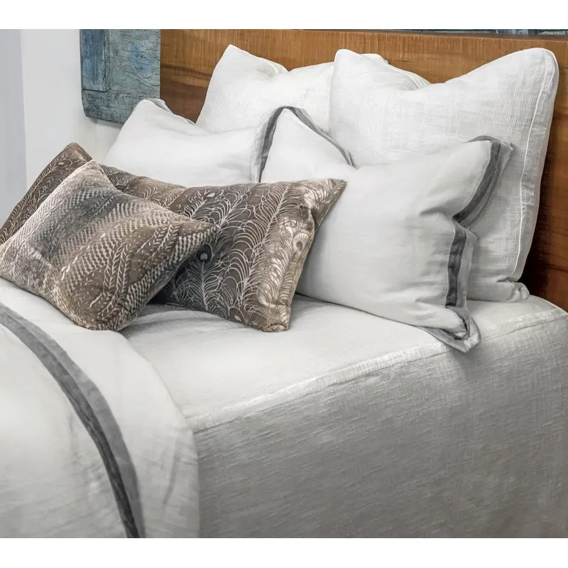 Chunky Weave White Coverlet by Kevin O'Brien Studio