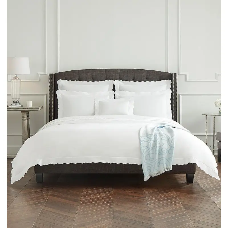 Pettine Bedding by Sferra