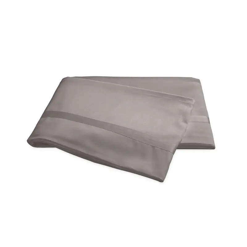 Matouk Nocturne Sateen Bedding in Platinum