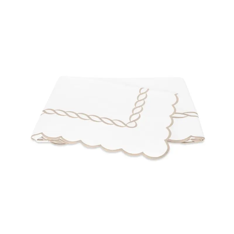 Matouk Classic Chain Scallop Dune Bedding