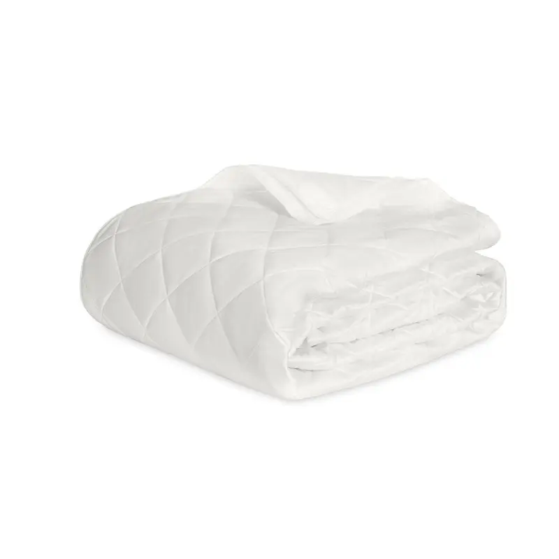 Nocturne Quilt in Bone by Matouk